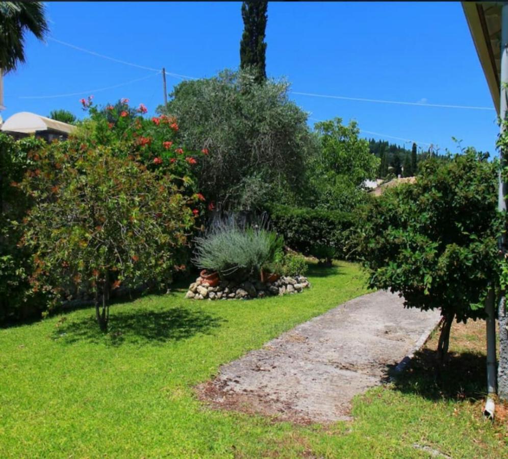 Villa Eirini'S House Corfu à Kynopiástai Extérieur photo
